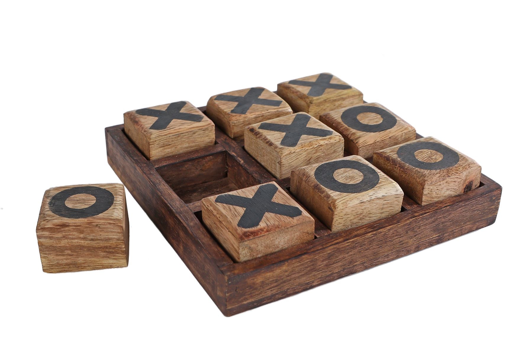 Tic tac toe mangohout